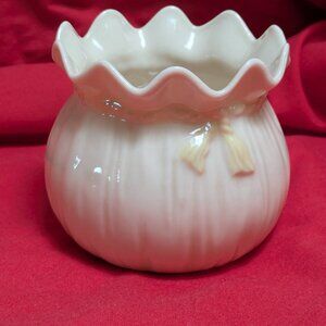 Vintage Belleek Irish Parian China "Daisy" Pattern Sugar Bowl - 7th Gold Mark